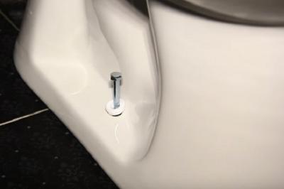 Крепление унитаза к полу — ТОП-5 способов с инструкциями!