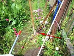 Как построить забор из профлиста своими руками: этапы подготовки и видео пример самостоятельного строительства забора из профлиста