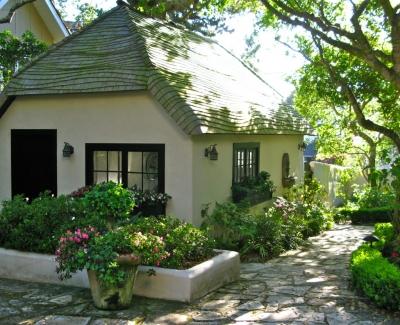 Чем облицевать фасад дома: варианты материалов с фото Чем облицевать фасад дома: варианты материалов с фото