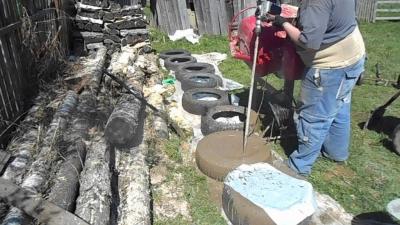 Фундамент из автомобильных покрышек своими руками Фундамент из автомобильных покрышек своими руками