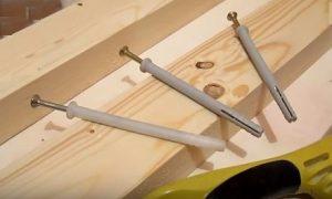 Как заделать стык между ванной и стеной Как заделать стык между ванной и стеной