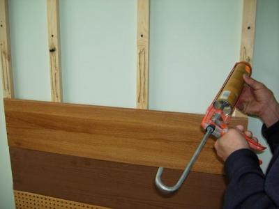 Укладка ламината на стену: особенности отделки, укладка ламината своими руками, пошаговая инструкция Укладка ламината на стену: особенности отделки, укладка ламината своими руками, пошаговая инструкция