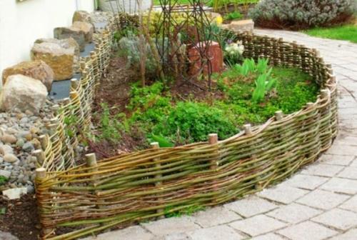 Как оградить клумбу Как оградить клумбу