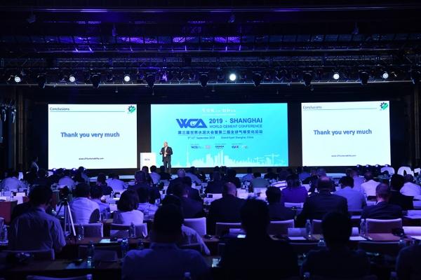 «Цементной промышленности стоит более эффективно сокращать выбросы углекислого газа» «Цементной промышленности стоит более эффективно сокращать выбросы углекислого газа»