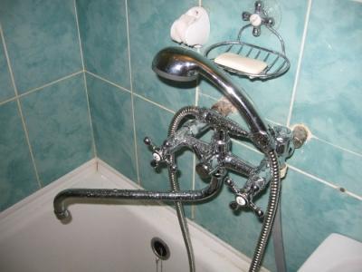 Как починить кран, если он капает — причины протечки и проверенные способы Как починить кран, если он капает — причины протечки и проверенные способы