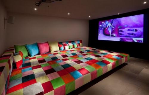 Интерьер домашнего кинотеатра: как обустроить