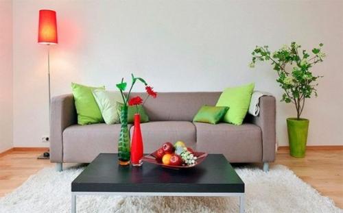 Вазы в интерьере комнаты Вазы в интерьере комнаты