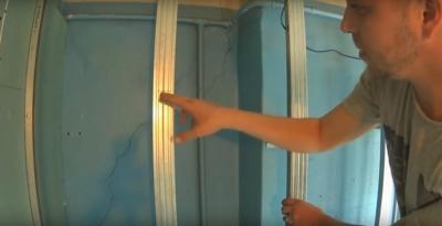 Как повесить шкаф на гипсокартонную стену — сравнение способов, пошаговые инструкции