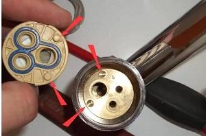 Как починить кран, если он капает — причины протечки и проверенные способы Как починить кран, если он капает — причины протечки и проверенные способы