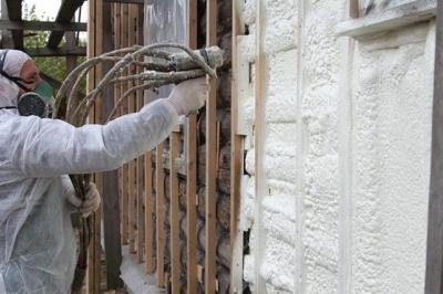Утепление деревянного дома снаружи: чем лучше утеплить своими руками, технологии и процесс монтажа популярными материалами Утепление деревянного дома снаружи: чем лучше утеплить своими руками, технологии и процесс монтажа популярными материалами