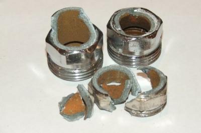 Смеситель для раковины в ванную комнату: полезные рекомендации для приобретения и установки смесителя в ванной комнате Смеситель для раковины в ванную комнату: полезные рекомендации для приобретения и установки смесителя в ванной комнате