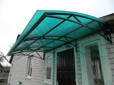 Какой поликарбонат выбрать для навеса: выбираем по параметрам тип поликарбоната для навеса Какой поликарбонат выбрать для навеса: выбираем по параметрам тип поликарбоната для навеса