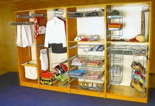 Секции в шкафу-купе: какие выбрать Секции в шкафу-купе: какие выбрать