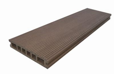 Деревянная терраса вокруг бассейна: проект деревянной террасы, подготовительные этапы и укладки своими руками Деревянная терраса вокруг бассейна: проект деревянной террасы, подготовительные этапы и укладки своими руками