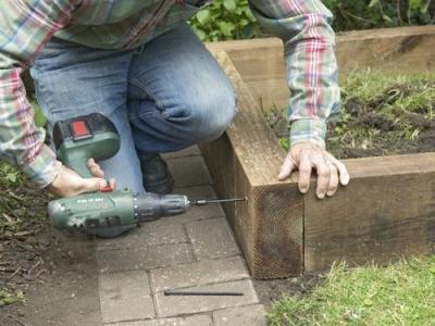 Высокие грядки своими руками: пошагово делаем грядки из досок на даче Высокие грядки своими руками: пошагово делаем грядки из досок на даче