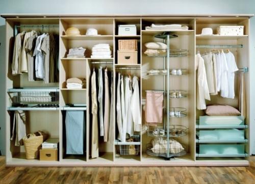 Секции в шкафу-купе: какие выбрать Секции в шкафу-купе: какие выбрать