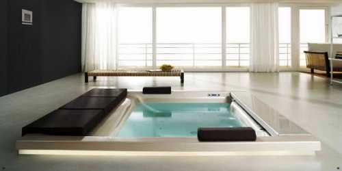 Встроенная ванна в пол: особенности, виды, монтаж Встроенная ванна в пол: особенности, виды, монтаж