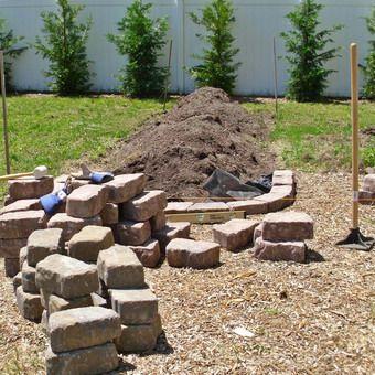 Цветники на даче своими руками: оригинальные идеи по оформлению красивых цветников для начинающих Цветники на даче своими руками: оригинальные идеи по оформлению красивых цветников для начинающих