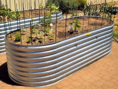 Высокие грядки своими руками: пошагово делаем грядки из досок на даче Высокие грядки своими руками: пошагово делаем грядки из досок на даче