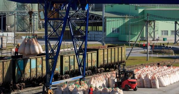 Цемент Dyckerhoff используют на строительстве взлетной полосы аэропорта Тобольска Цемент Dyckerhoff используют на строительстве взлетной полосы аэропорта Тобольска