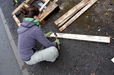 Высокие грядки своими руками: пошагово делаем грядки из досок на даче Высокие грядки своими руками: пошагово делаем грядки из досок на даче