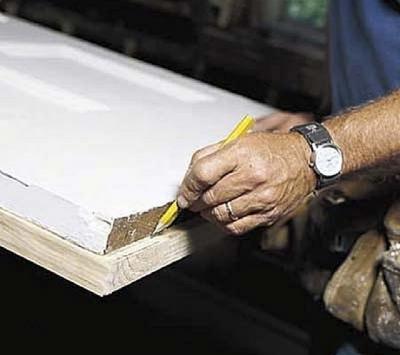 Как самостоятельно установить межкомнатную дверь: устанавливаем дверь с коробкой самостоятельно Как самостоятельно установить межкомнатную дверь: устанавливаем дверь с коробкой самостоятельно