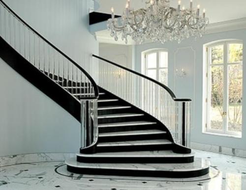 Как выбрать лестницу на второй этаж