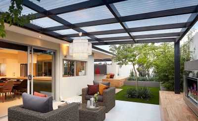 Пластиковый шифер: основные характеристики и разновидности Пластиковый шифер: основные характеристики и разновидности