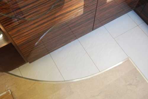 Как соединить плитку и линолеум Как соединить плитку и линолеум