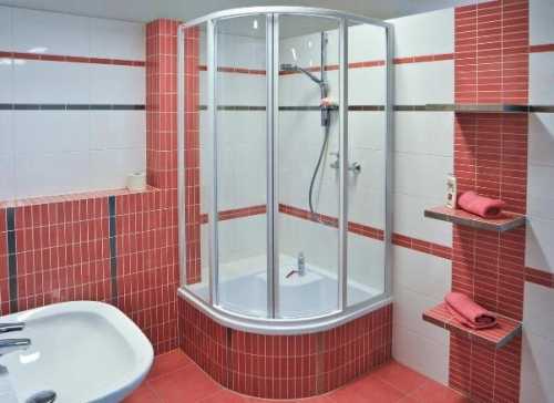 Как выбрать душевую кабину Как выбрать душевую кабину