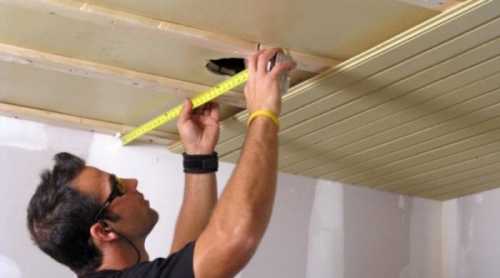 Как правильно крепить пластиковую вагонку Как правильно крепить пластиковую вагонку