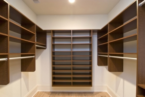 Как рассчитать площадь гардеробной Как рассчитать площадь гардеробной