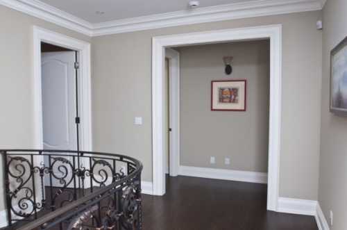 Какой выбрать напольный плинтус Какой выбрать напольный плинтус