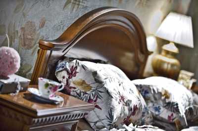 Ассортимент мебели Merx в спальню Ассортимент мебели Merx в спальню