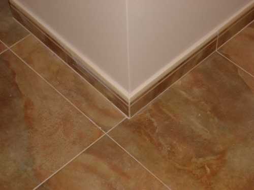 Какой выбрать напольный плинтус Какой выбрать напольный плинтус