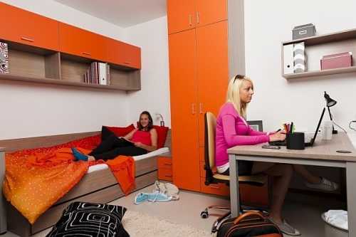 Как создать уют в комнате общежития Как создать уют в комнате общежития