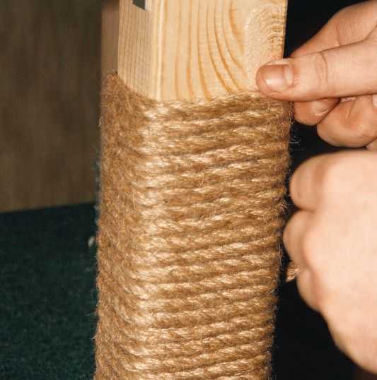 Как сделать когтеточку и домик для кошек Как сделать когтеточку и домик для кошек