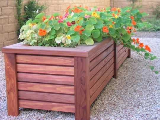 Как сделать клумбу, цветник или цветочницу на дачном участке Как сделать клумбу, цветник или цветочницу на дачном участке