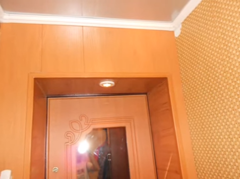 Как обшить дверь ламинатом: полная отделка, откосы своими руками и фото в интерьере Как обшить дверь ламинатом: полная отделка, откосы своими руками и фото в интерьере