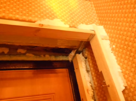 Как обшить дверь ламинатом: полная отделка, откосы своими руками и фото в интерьере Как обшить дверь ламинатом: полная отделка, откосы своими руками и фото в интерьере