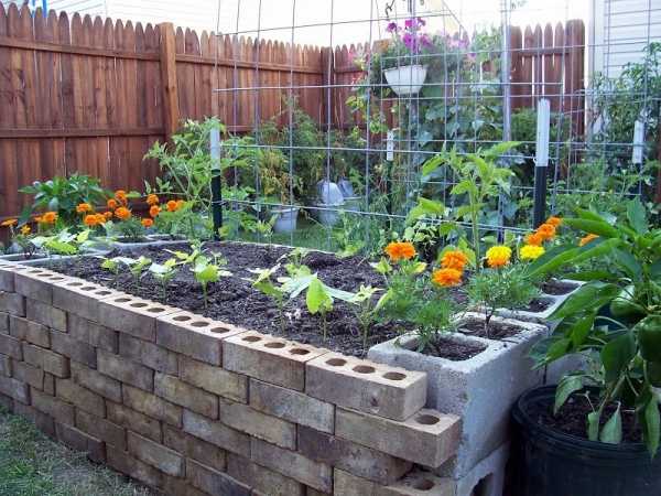 Как сделать клумбу, цветник или цветочницу на дачном участке Как сделать клумбу, цветник или цветочницу на дачном участке