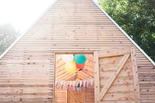 Красивые и эффективные теплицы на участке
 
Красивые и эффективные теплицы на участке