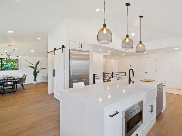 Как правильно штукатурить стены гипсовой штукатуркой Как правильно штукатурить стены гипсовой штукатуркой