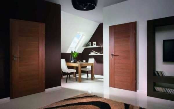 Как обшить дверь ламинатом: полная отделка, откосы своими руками и фото в интерьере Как обшить дверь ламинатом: полная отделка, откосы своими руками и фото в интерьере