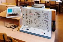 Логические микросхемы. Часть 2 - логические элементы Логические микросхемы. Часть 2 - логические элементы