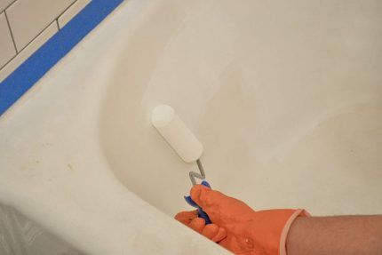 Как и чем можно покрасить чугунную ванну: обзор лучших способов реставрации Как и чем можно покрасить чугунную ванну: обзор лучших способов реставрации