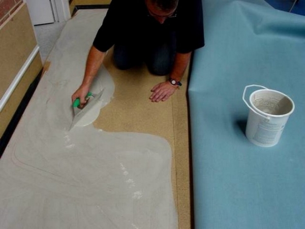 Как правильно клеить линолеум Как правильно клеить линолеум